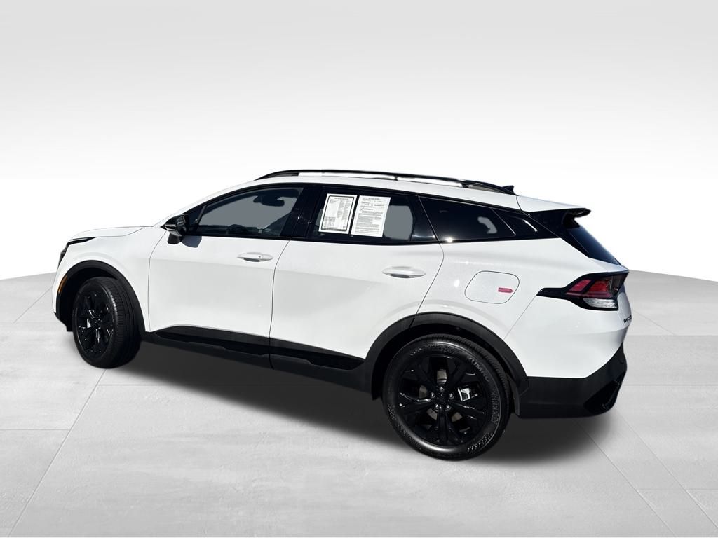 2025 Kia Sportage X-Line photo 3