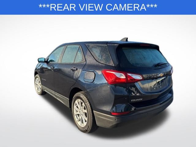 2021 Chevrolet Equinox LS photo 2