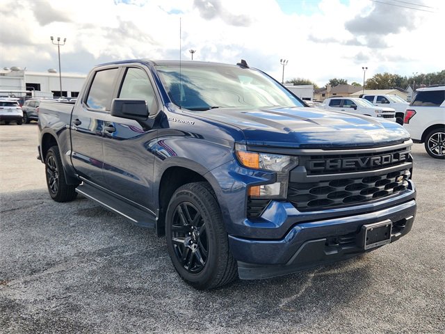 2022 Chevrolet Silverado 1500 Custom's photo