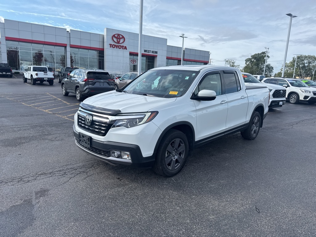 2020 Honda Ridgeline RTL-E photo 3
