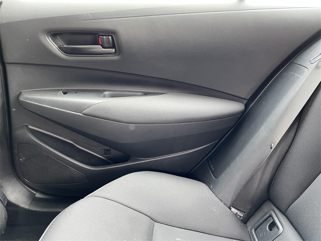 2023 Toyota Corolla LE photo 17