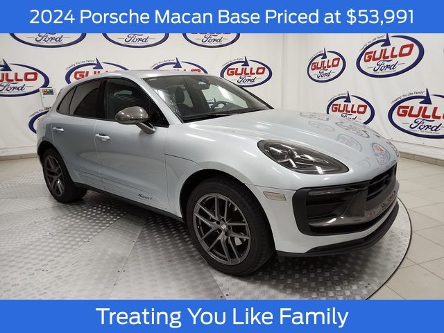 2024 Porsche Macan T's photo