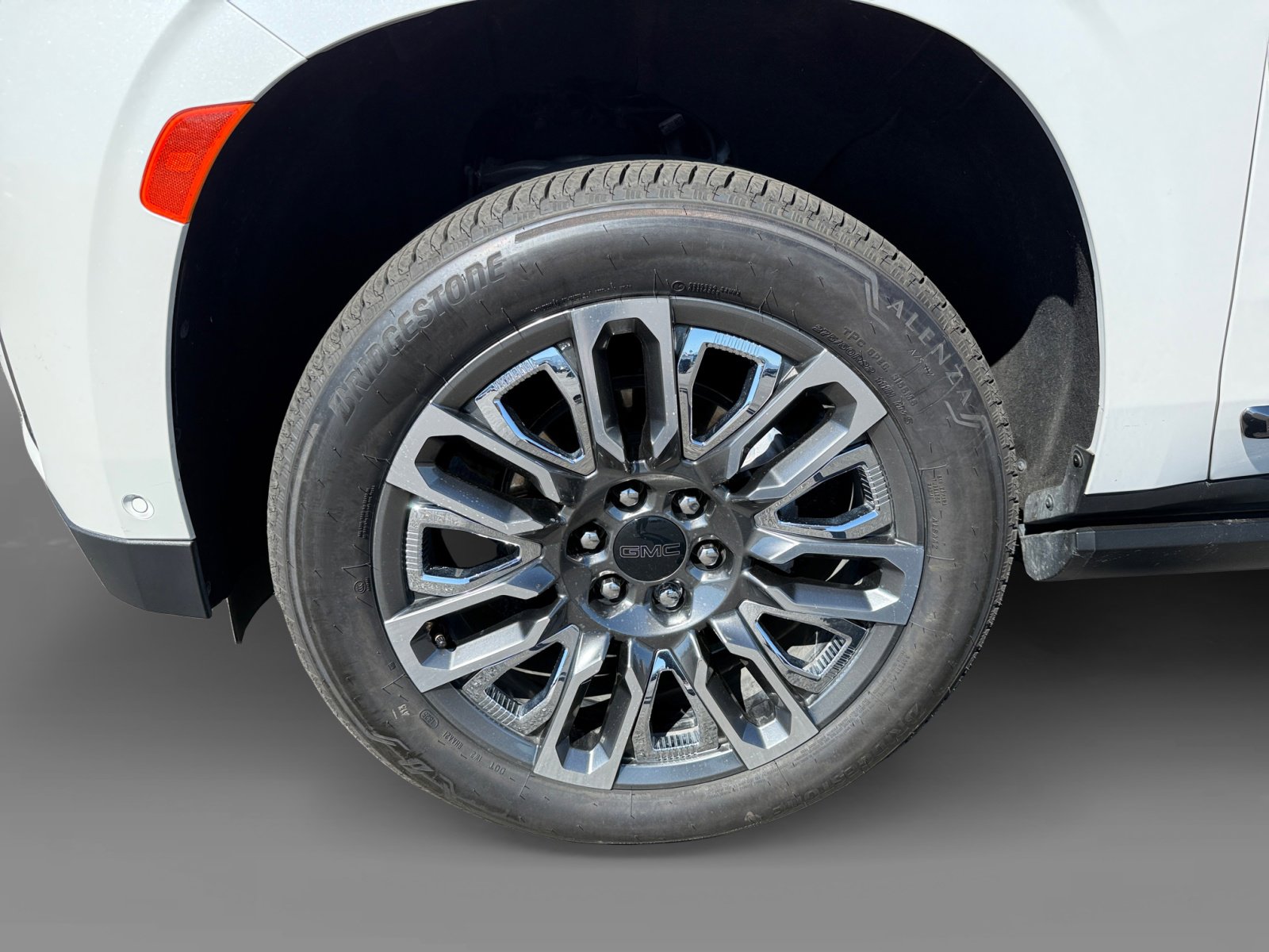 2023 Gmc Yukon Denali Ultimate photo 8