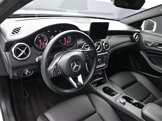 2019 Mercedes Benz GLA 250 photo 14