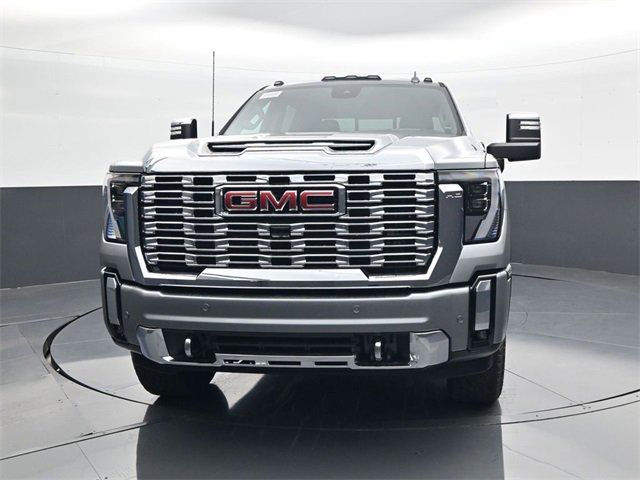 2026 Gmc Sierra 2500 HD Denali photo 2