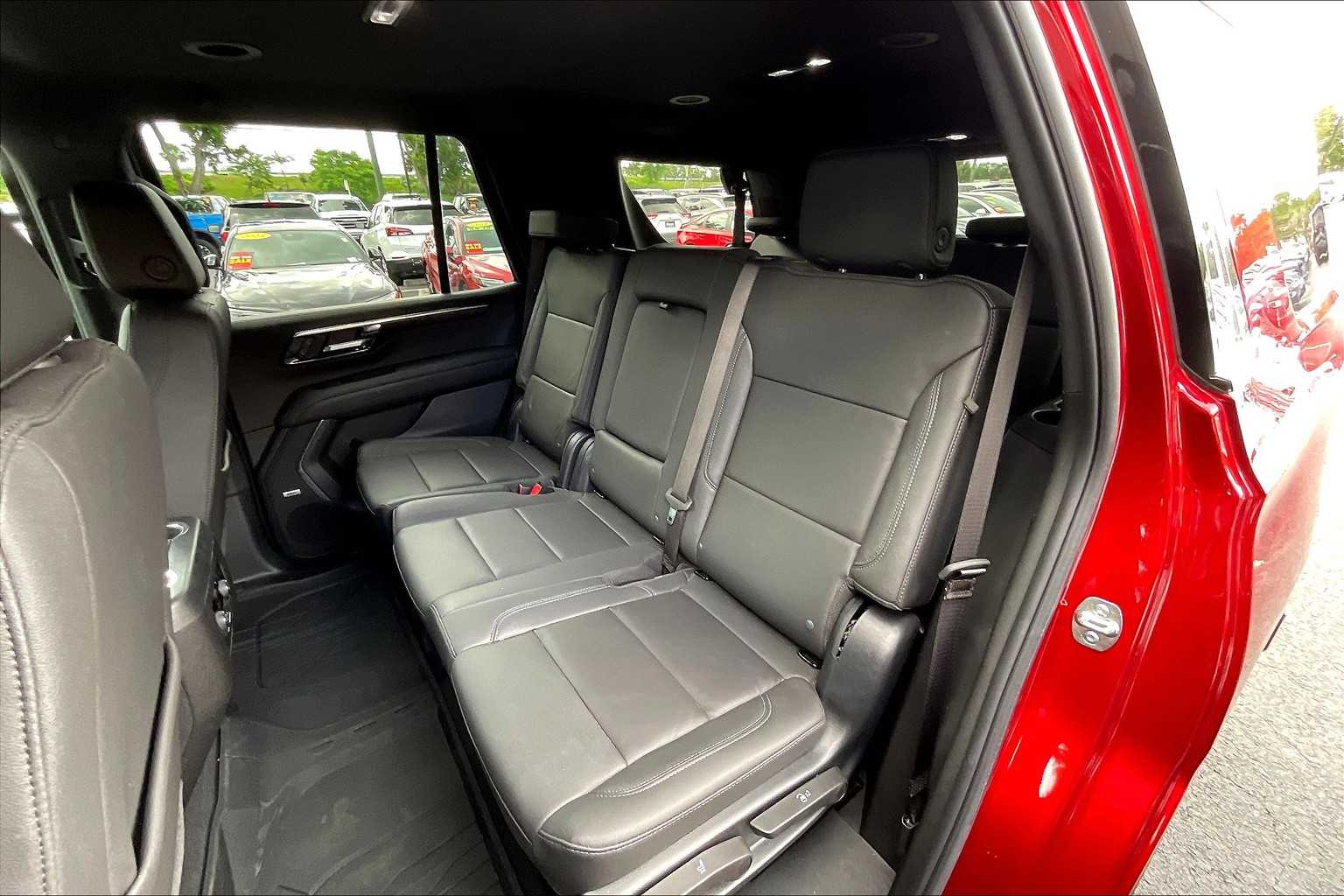 2025 Chevrolet Tahoe LT photo 24