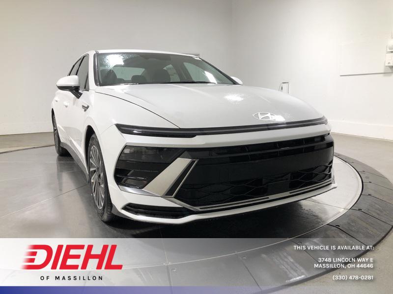 2025 Hyundai Sonata Hybrid SEL's photo