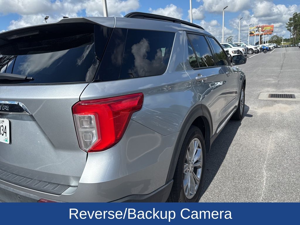2022 Ford Explorer XLT photo 6
