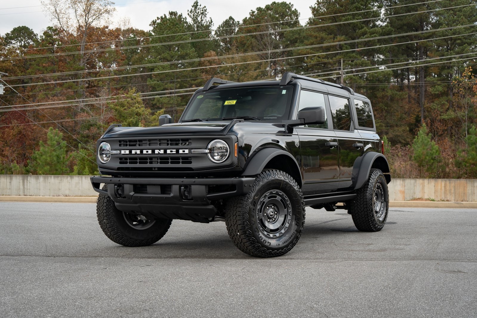 2025 Ford Bronco 4-Door Big Bend's photo