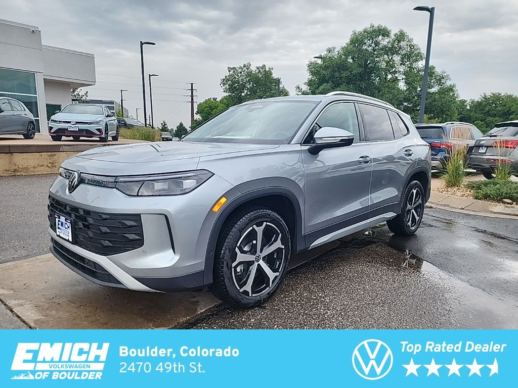 2025 Volkswagen Tiguan SE's photo