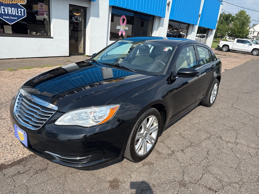 Used 2011 Chrysler 200 Touring with VIN 1C3BC1FB5BN615717 for sale in Superior, WI