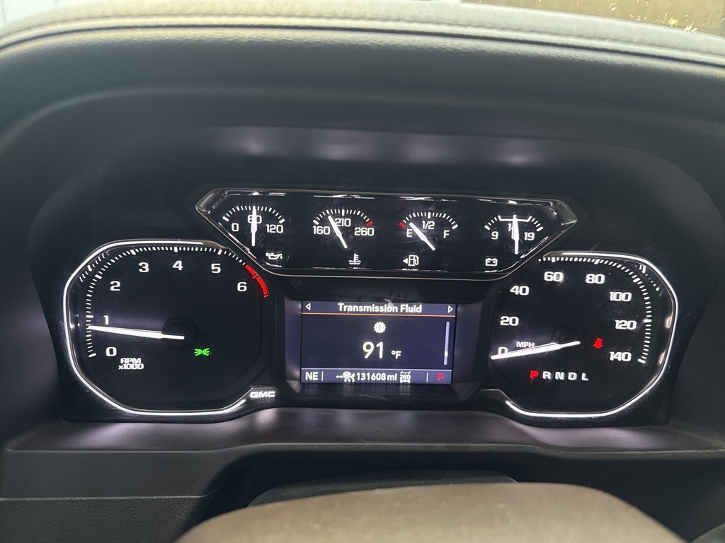 2022 GMC Sierra SLT's photo