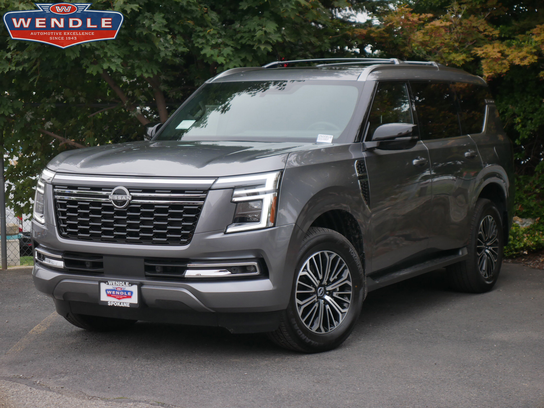 2026 Nissan Armada Platinum's photo