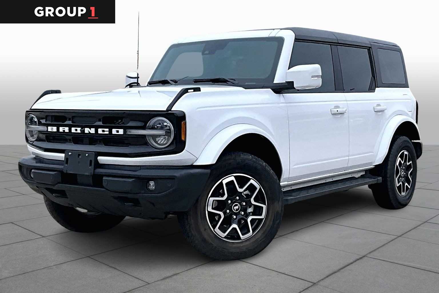 2024 Ford Bronco 4-Door Outer Banks's photo