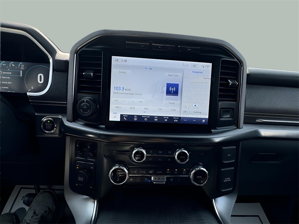 2022 Ford F-150 Platinum photo 9