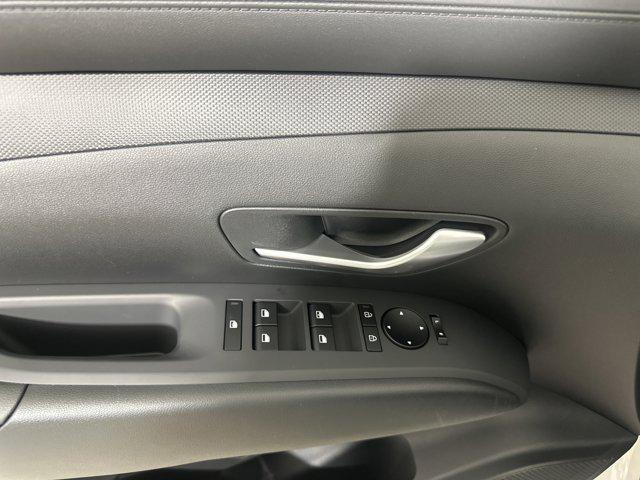 2026 Hyundai Tucson SE photo 10