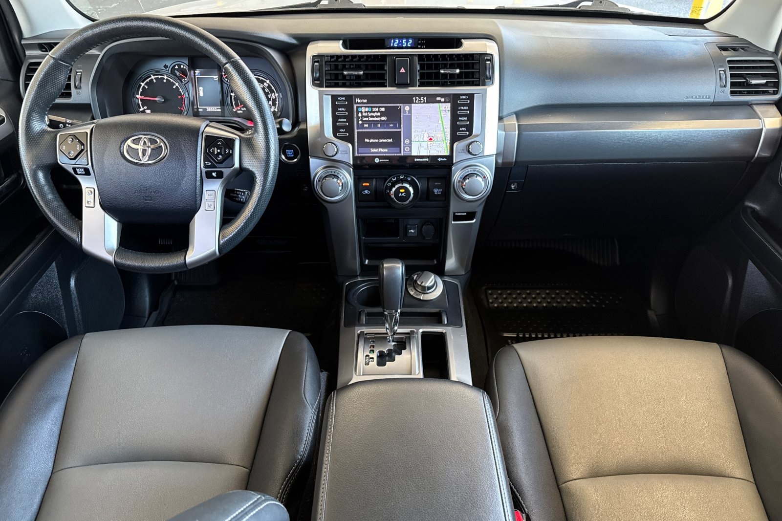 2023 Toyota 4Runner SR5 Premium photo 12