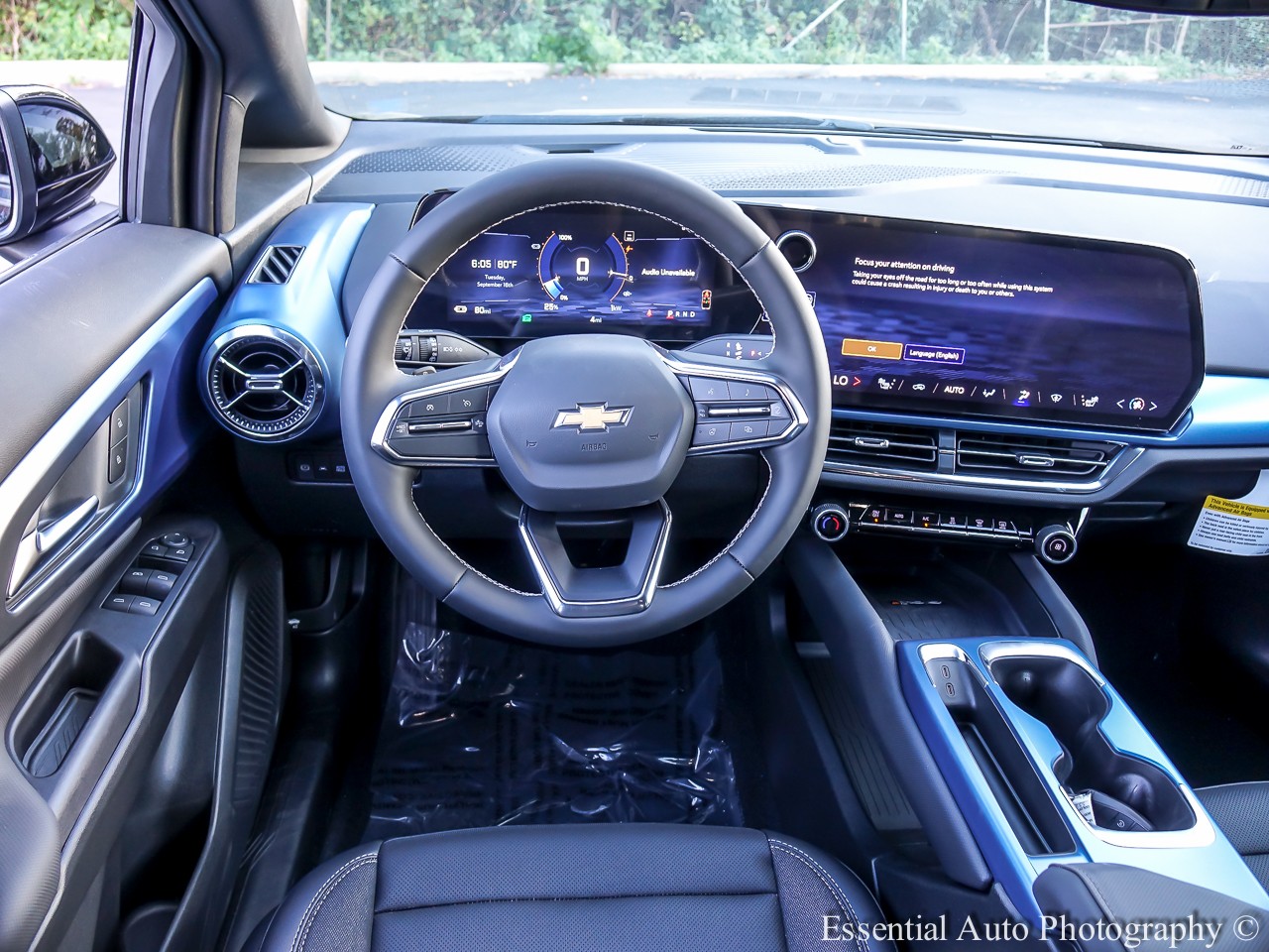 2025 Chevrolet Equinox EV 1LT photo 15