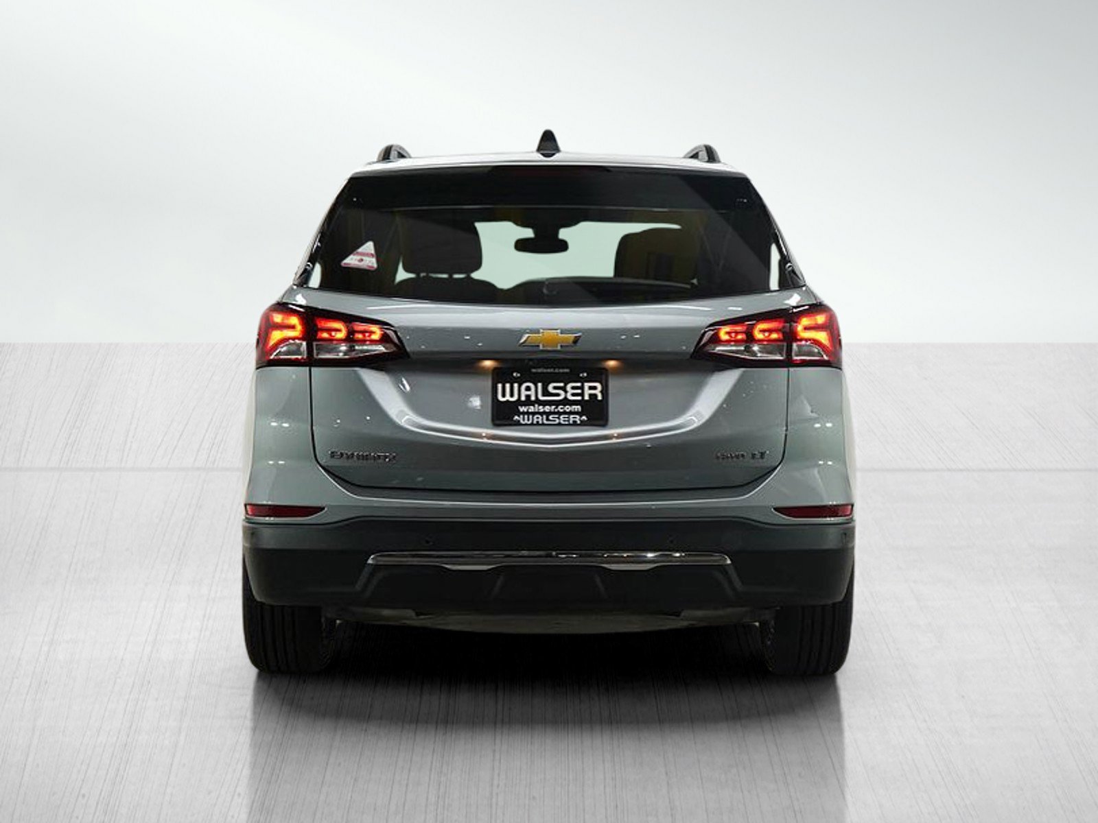 2024 Chevrolet Equinox LT photo 4