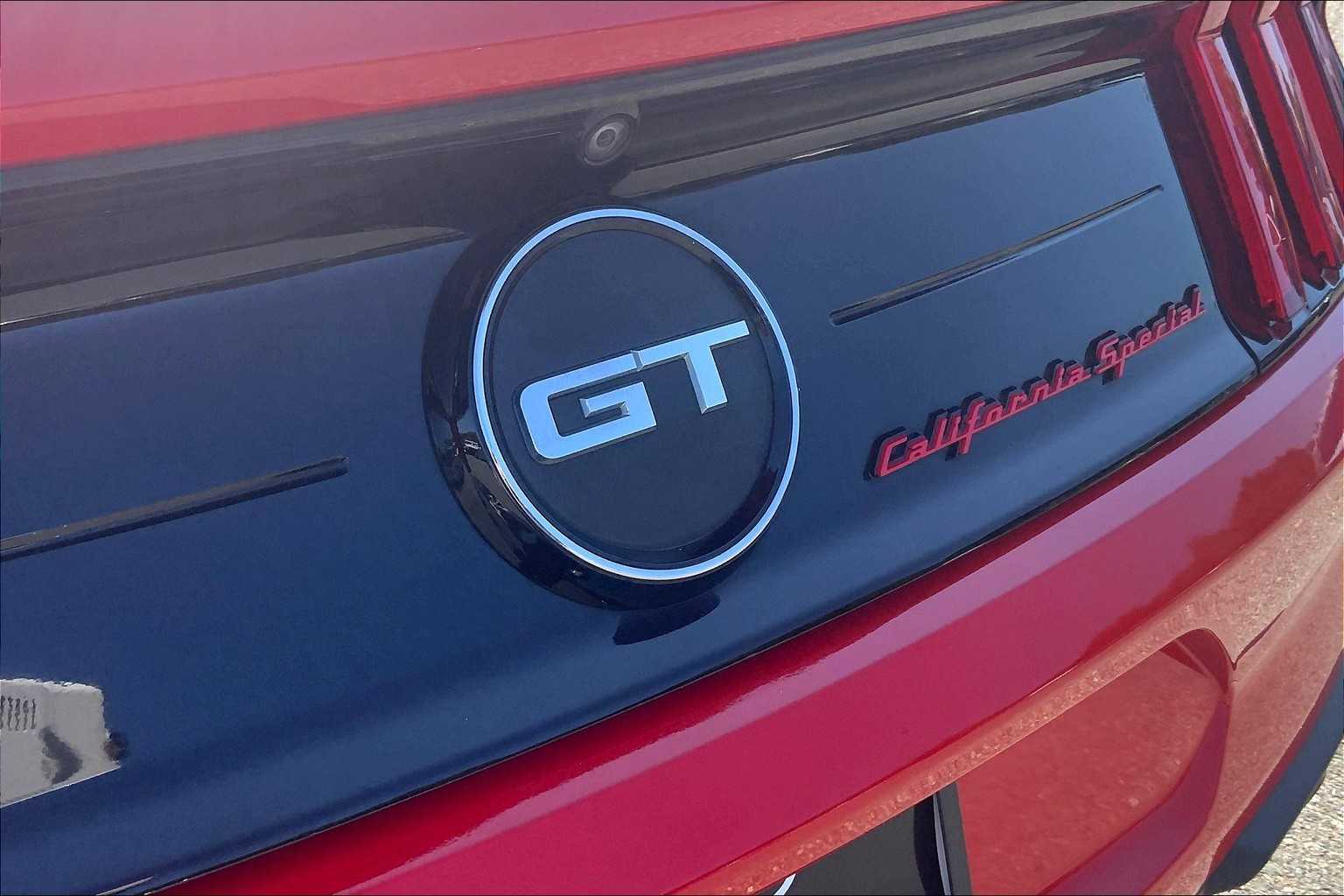 2020 Ford Mustang GT Premium photo 28