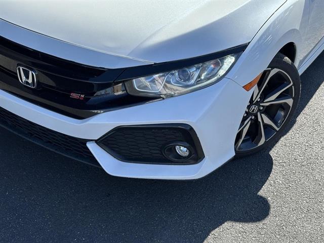 2019 Honda Civic Si photo 2