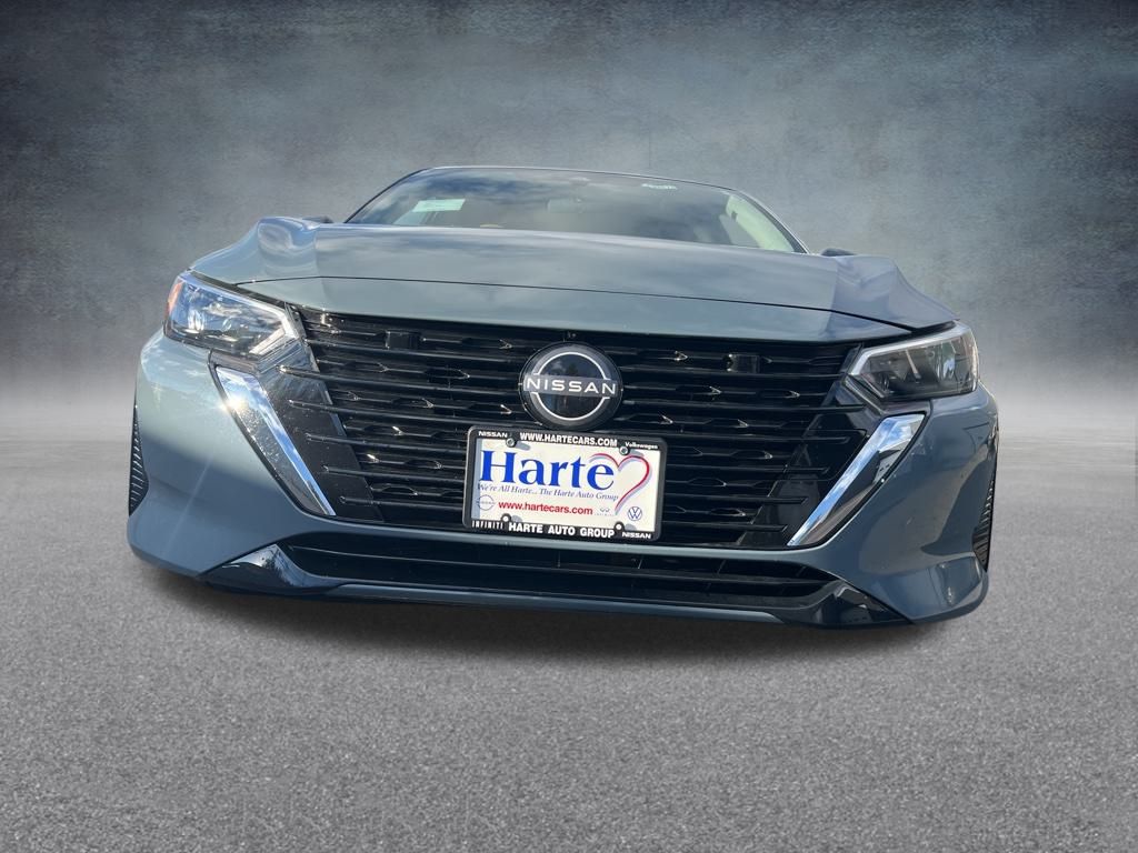 2025 Nissan Sentra SV photo 3