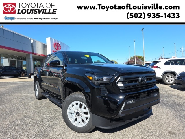 2025 Toyota Tacoma SR5's photo