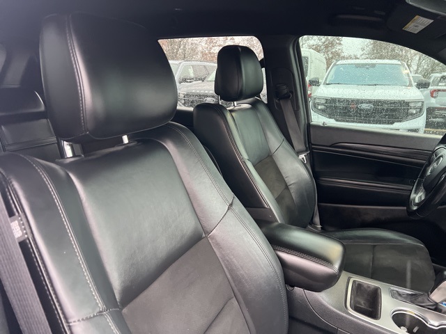 2020 Jeep Grand Cherokee Laredo E photo 4