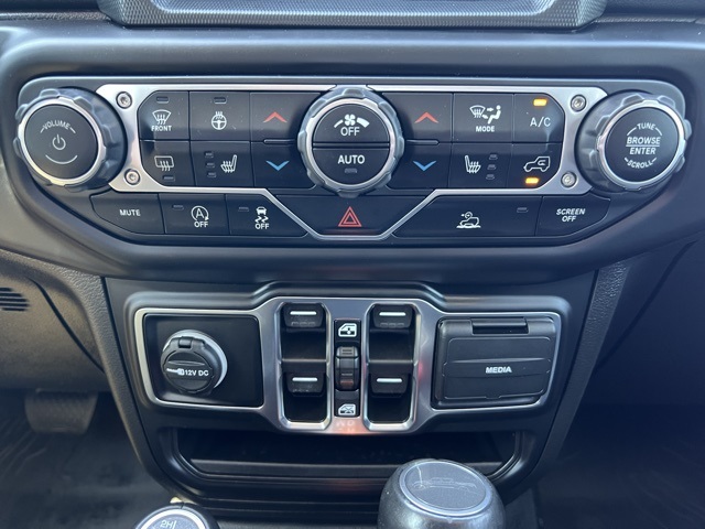 2022 Jeep Gladiator Overland photo 10