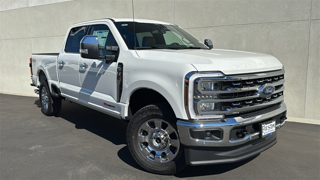 2026 Ford F-350 Super Duty Lariat's photo