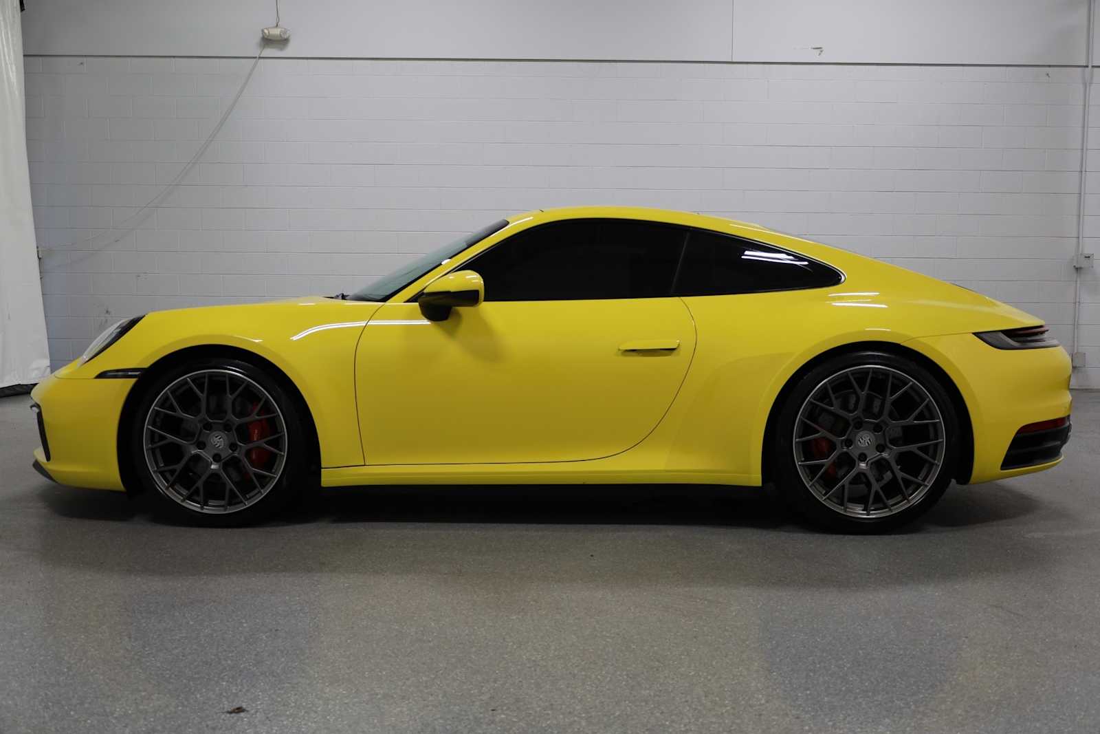 2020 Porsche 911 S photo 2
