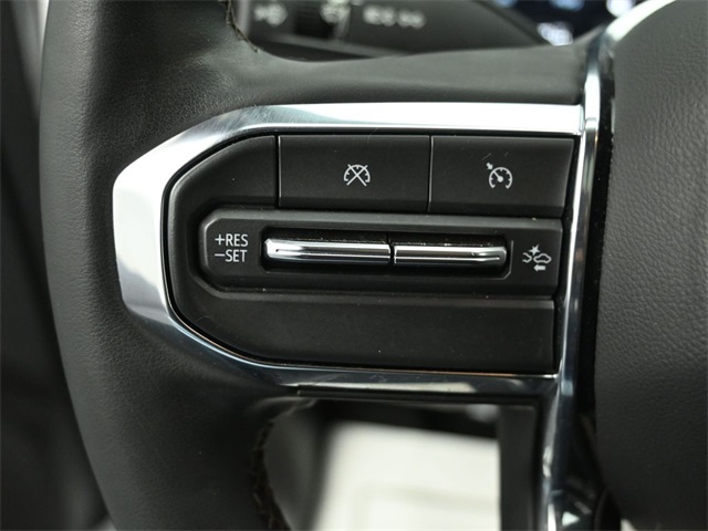 2023 GMC CANYON - Image 12