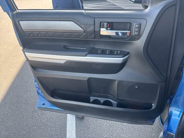 2017 Toyota Tundra Platinum photo 7