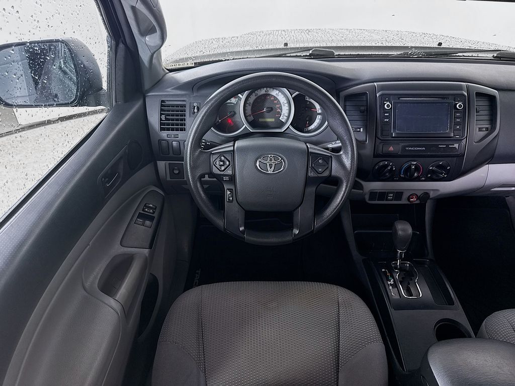 2015 Toyota Tacoma Base photo 19