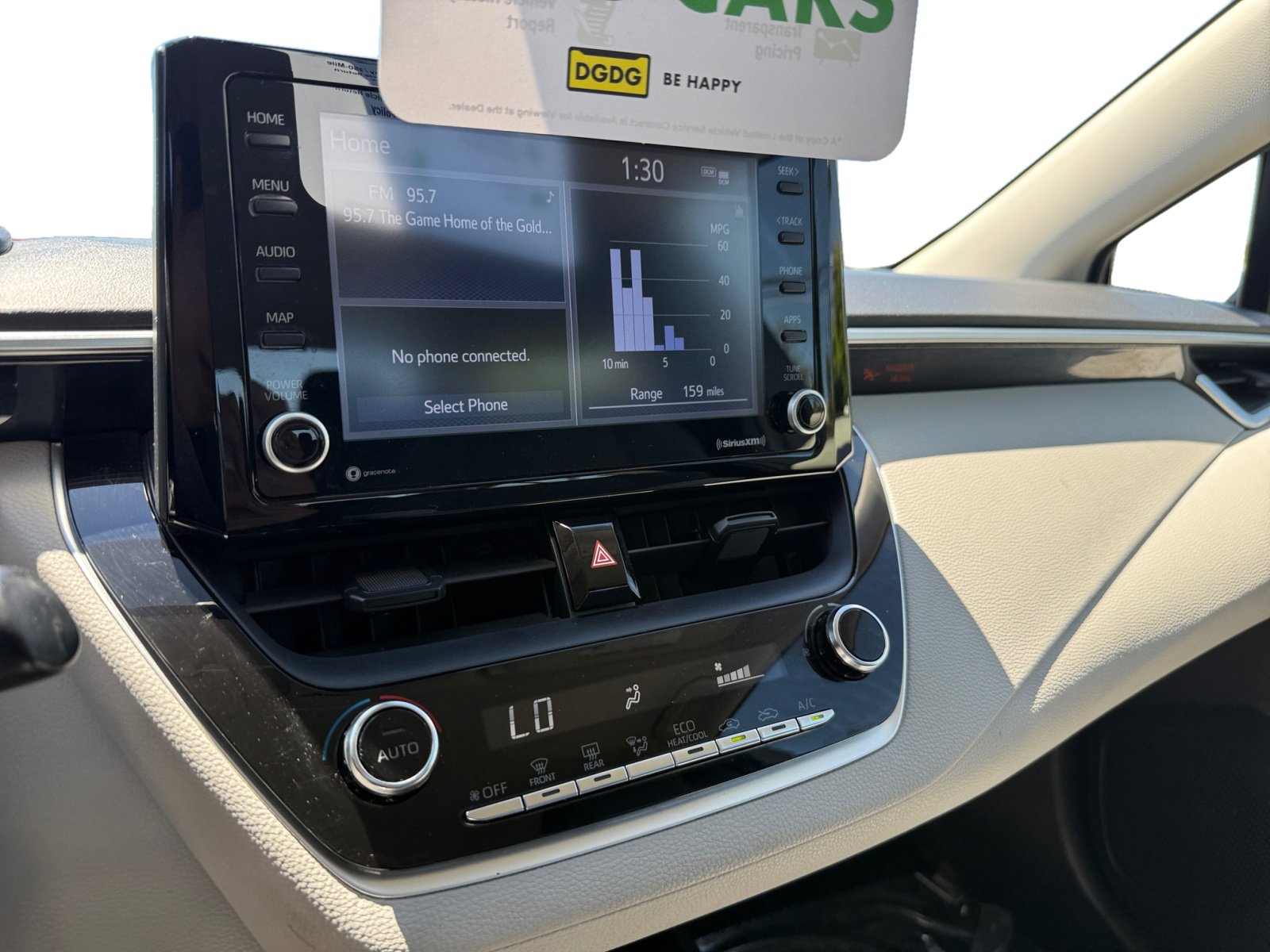 2022 Toyota Corolla LE photo 12