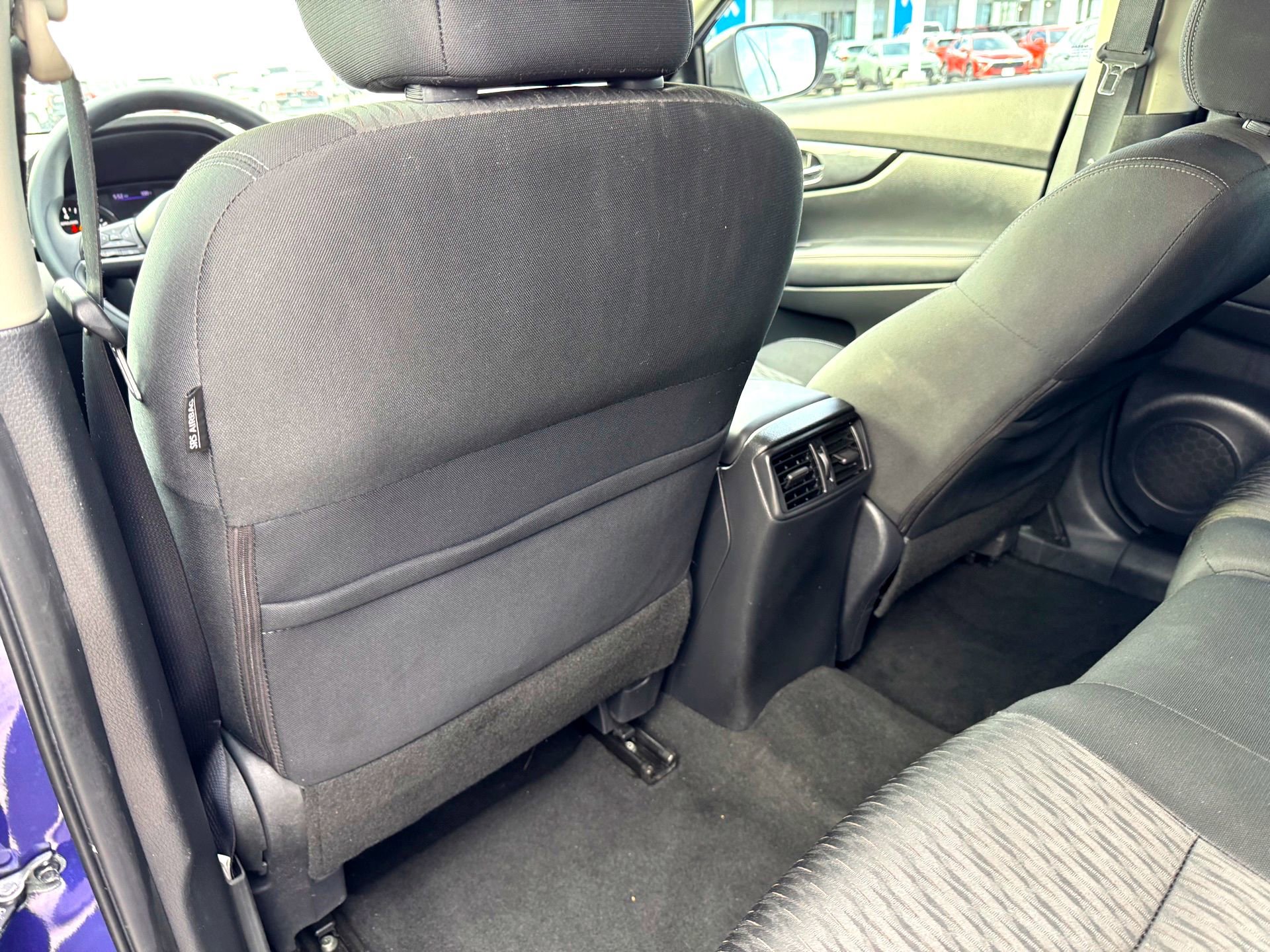 2018 Nissan Rogue S photo 12
