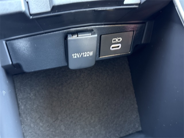 2025 Toyota Corolla LE photo 26
