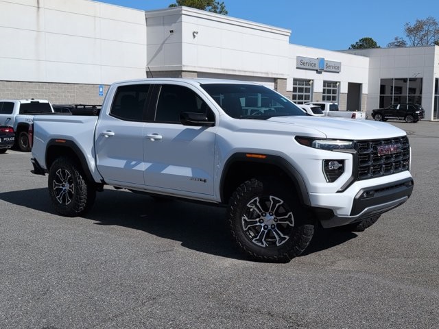 2024 GMC Canyon AT4's photo