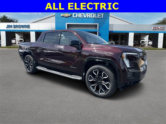 2025 GMC Sierra EV Denali's photo