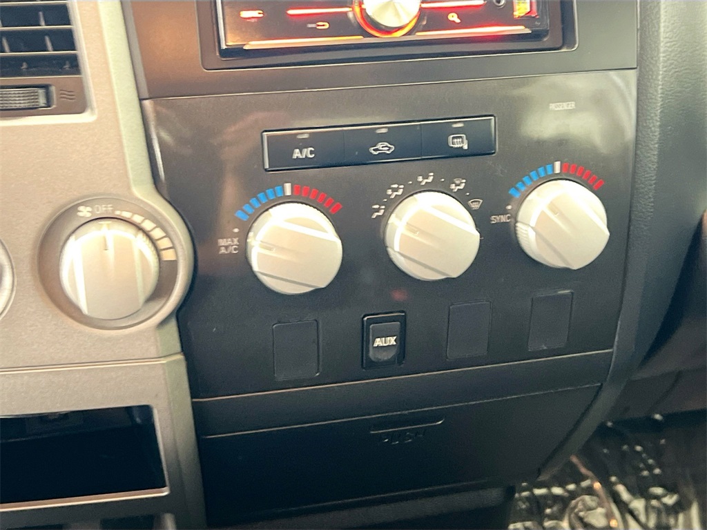 2013 Toyota Tundra Grade photo 8