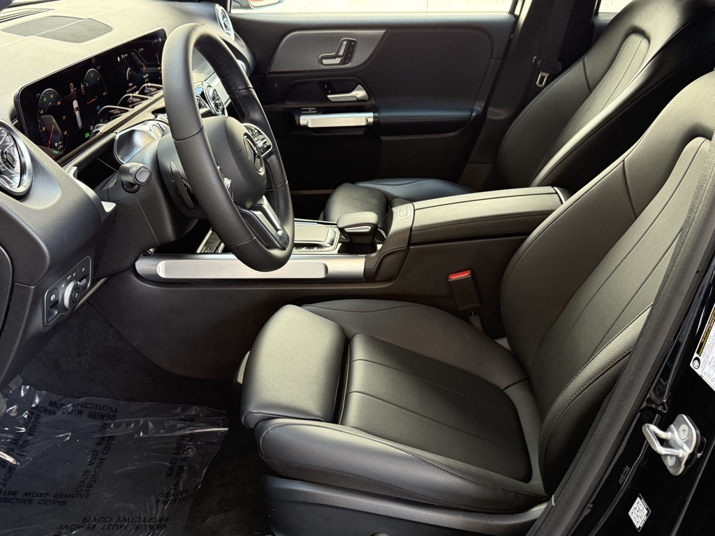 2023 Mercedes Benz EQB photo 15