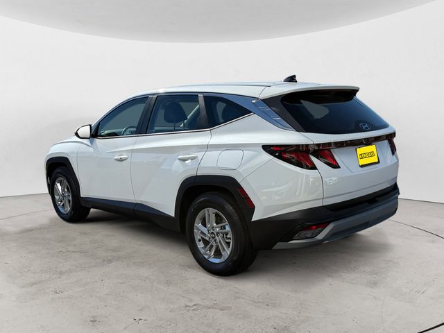 2025 Hyundai Tucson SE photo 2