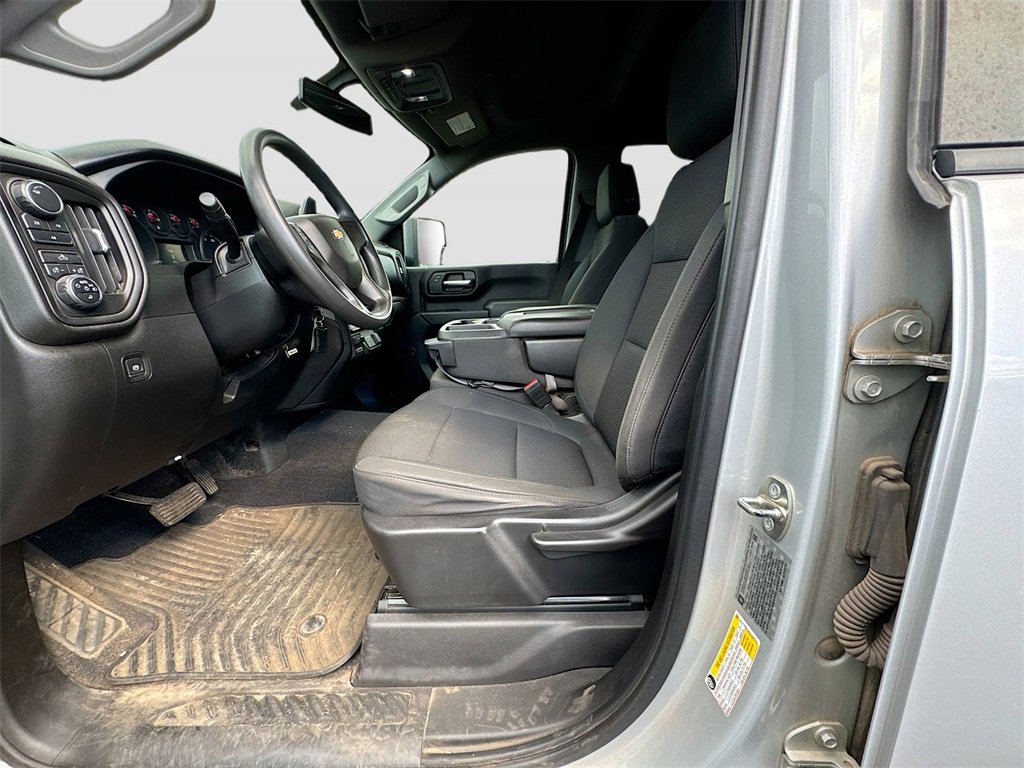 2020 Chevrolet Silverado 2500HD Custom photo 20
