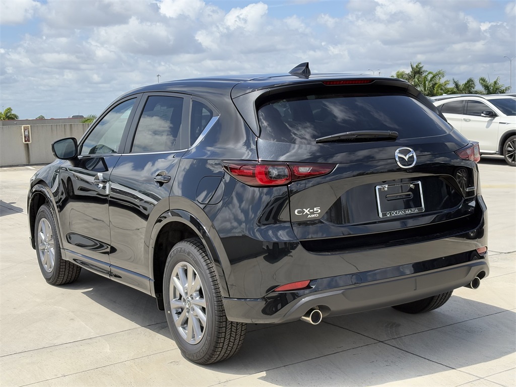 2025 Mazda CX-5 2.5 S Preferred photo 4