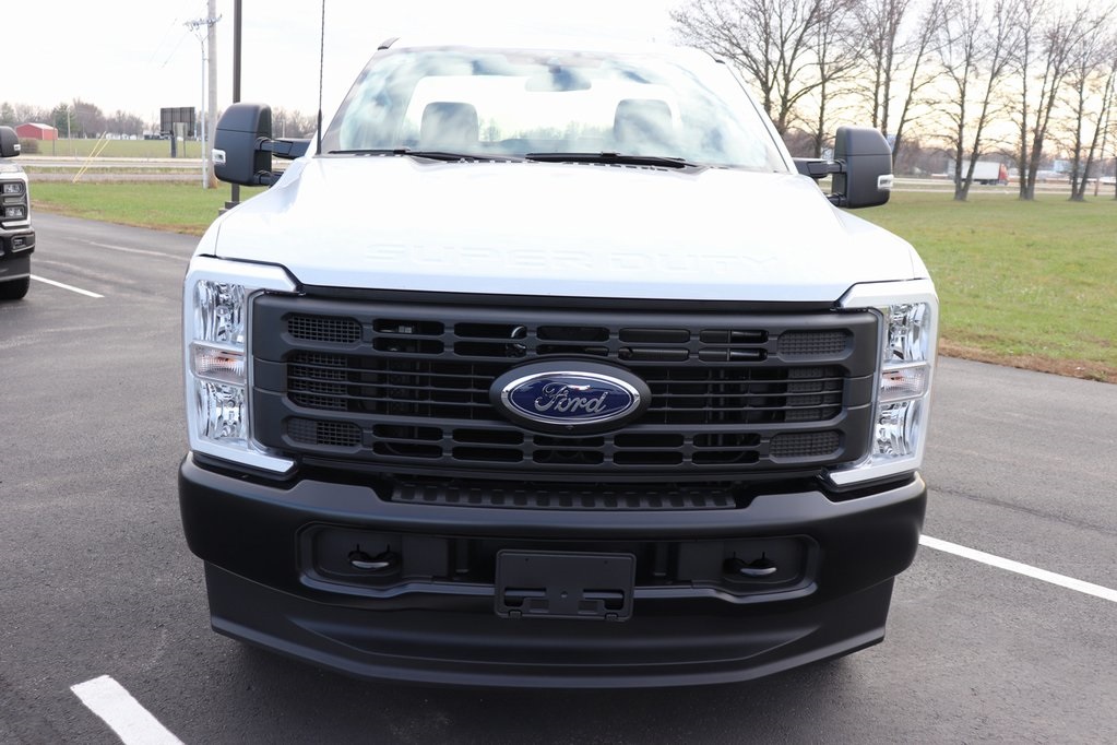 2026 Ford F-250 XL photo 2
