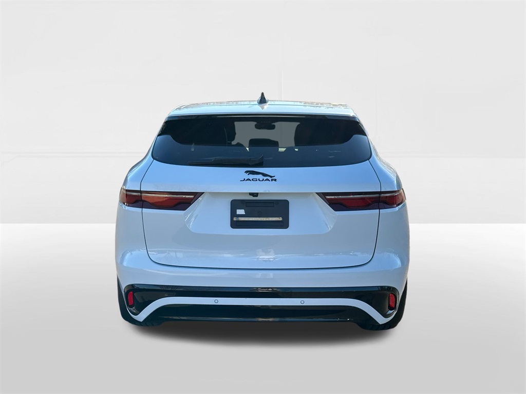 2025 Jaguar F-PACE P250 R-Dynamic S photo 3