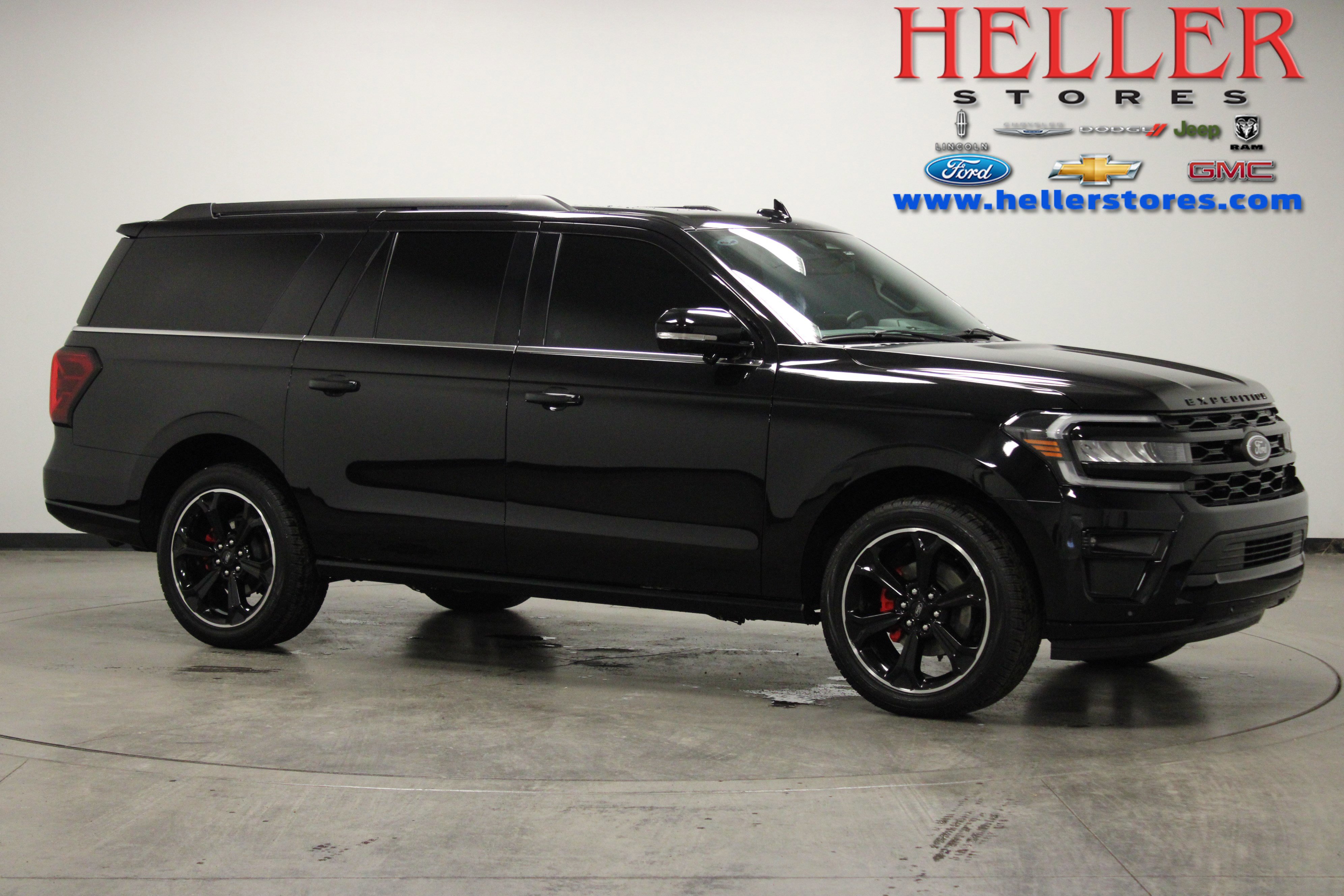 2024 Ford Expedition Limited's photo