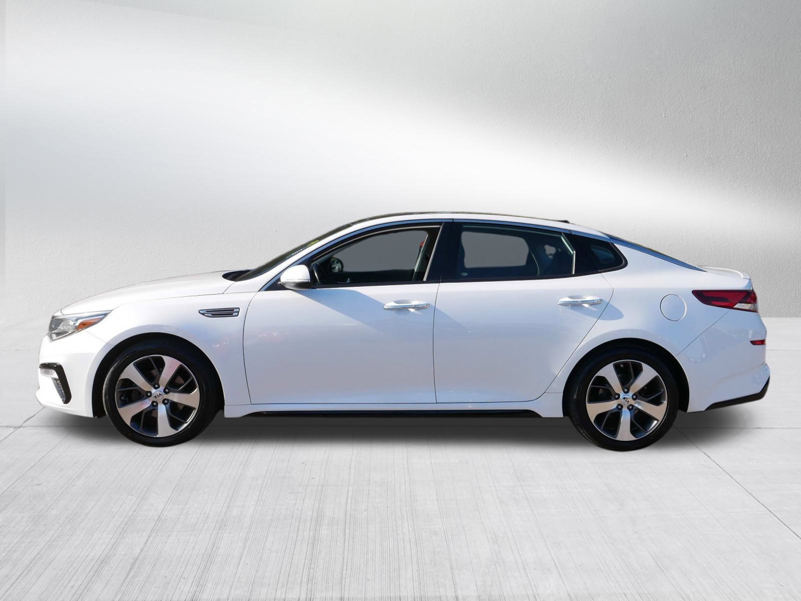 2019 Kia Optima S photo 4