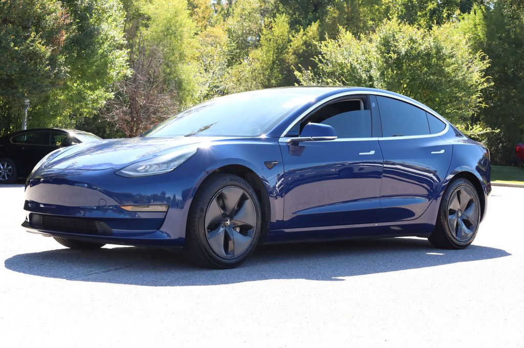2020 Tesla Model 3 Base's photo