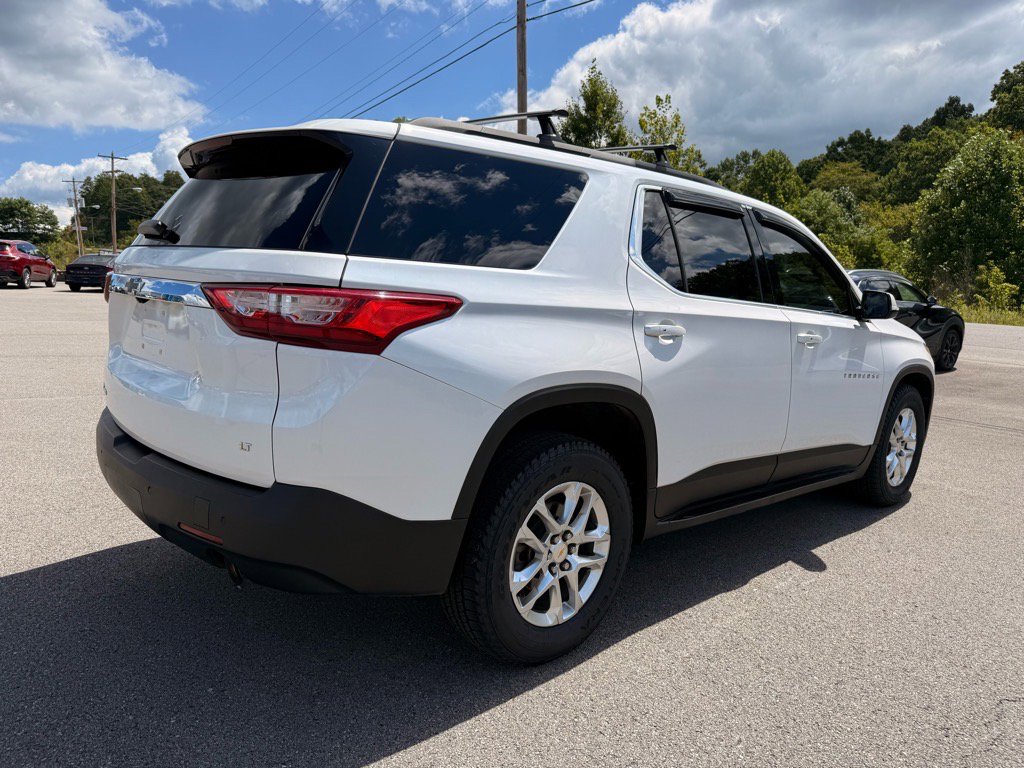 2020 Chevrolet Traverse Cloth 1LT photo 5